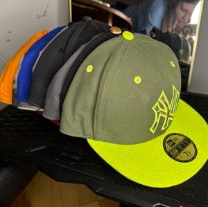 Lot of 10 hats Yankees South Park Nets etc